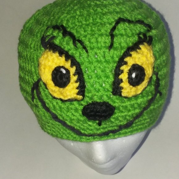 Accessories The Grinch Crochet Hat Poshmark M 61f189c1ac9702379d8f7ff1